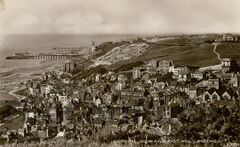 Hastings-Old-Town-from-the-East-Hill.-1937